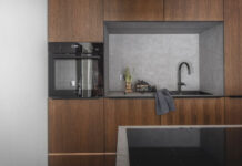 Kai išorė atsispindi viduje: išskirtinis interjeras Kauno Žaliakalnyje